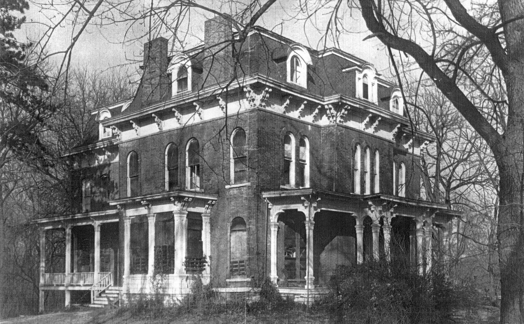 5 haunting homes illinois 5 haunting homes illinois